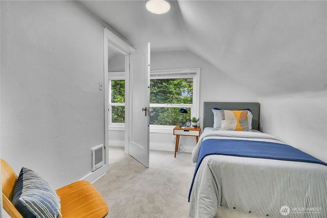 3016 S Edmunds Street, Seattle, WA 98108