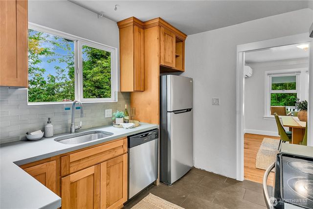 3016 S Edmunds Street, Seattle, WA 98108