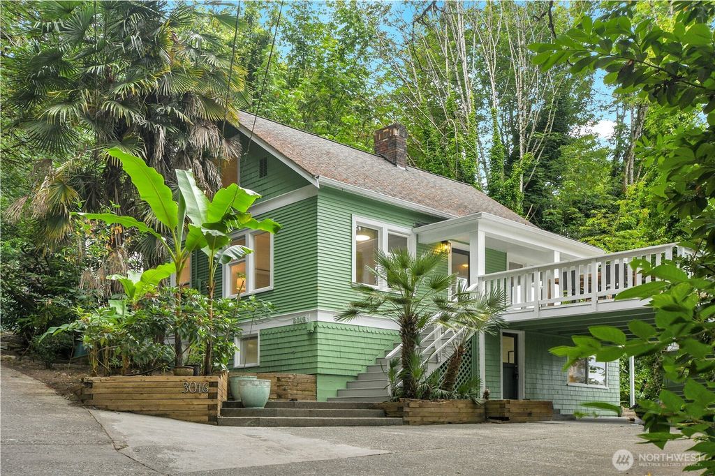 3016 S Edmunds Street, Seattle, WA 98108