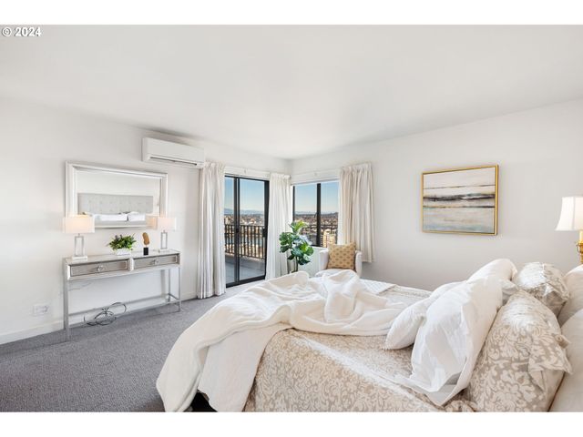 2221 Sw 1ST Ave 1622, Portland, OR 97201