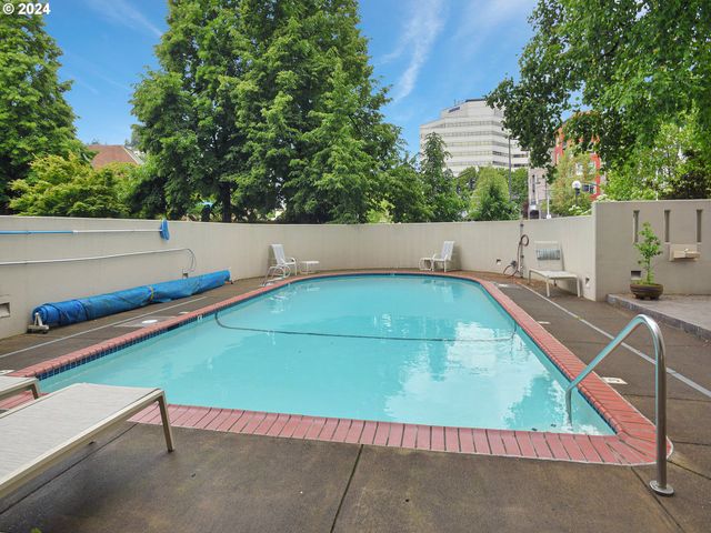 2221 Sw 1ST Ave 1622, Portland, OR 97201