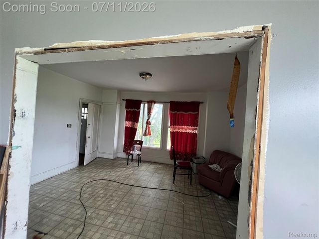 6044 Vancourt Street, Detroit, MI 48210
