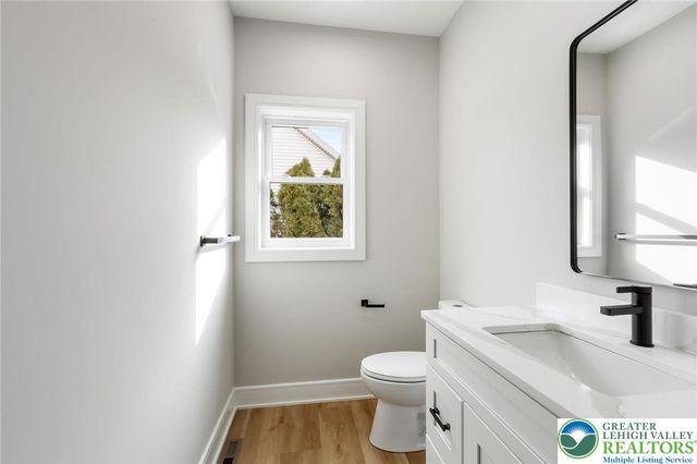 1330 Lincoln Street, North Catasauqua Bor, PA 18032