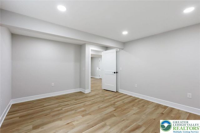 1330 Lincoln Street, North Catasauqua Bor, PA 18032