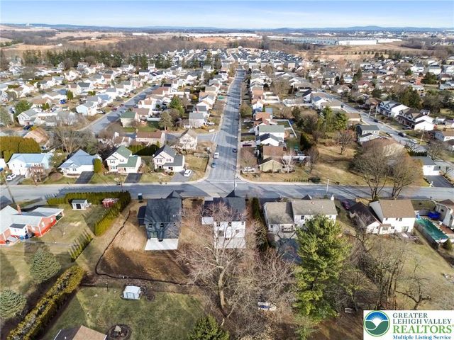 1330 Lincoln Street, North Catasauqua Bor, PA 18032