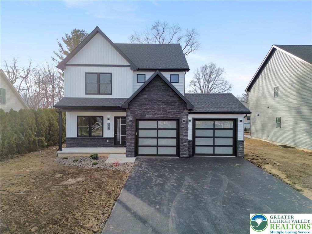 1330 Lincoln Street, North Catasauqua Bor, PA 18032