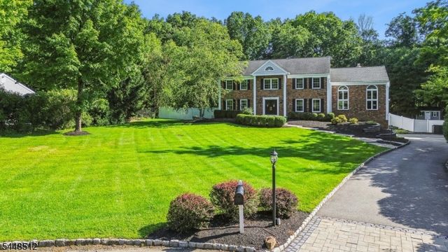 9 Revere Ct, Randolph Twp., NJ 07869