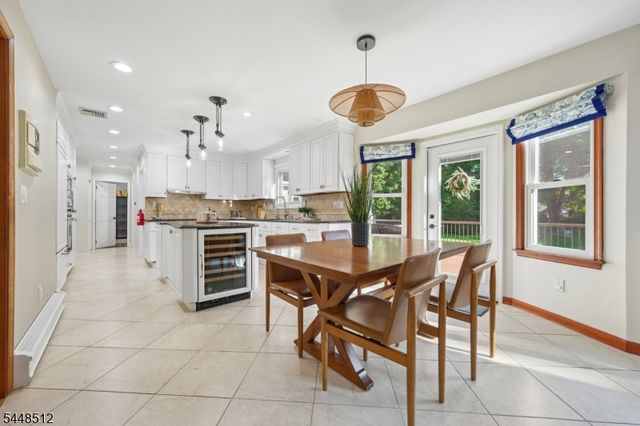 9 Revere Ct, Randolph Twp., NJ 07869