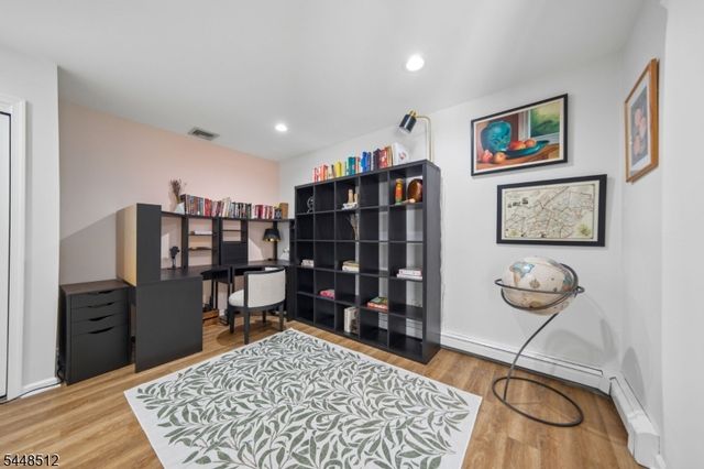 9 Revere Ct, Randolph Twp., NJ 07869