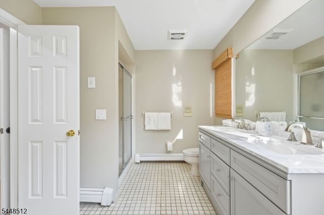 9 Revere Ct, Randolph Twp., NJ 07869