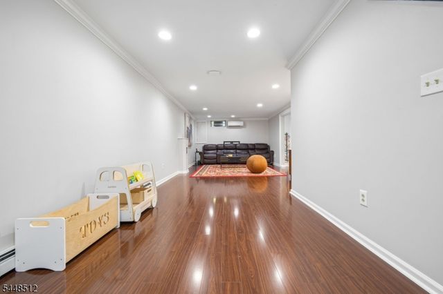 9 Revere Ct, Randolph Twp., NJ 07869