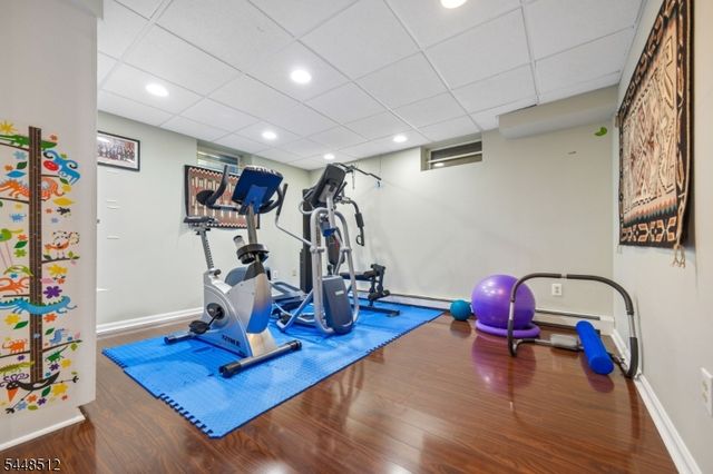 9 Revere Ct, Randolph Twp., NJ 07869