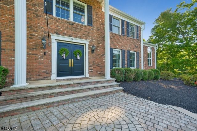 9 Revere Ct, Randolph Twp., NJ 07869
