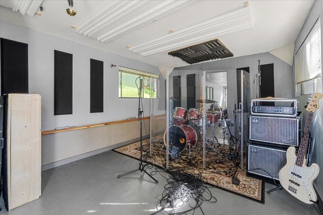 109 Red Rock Lane, Fieldbrook, CA 95519