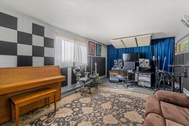 109 Red Rock Lane, Fieldbrook, CA 95519