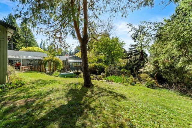 109 Red Rock Lane, Fieldbrook, CA 95519