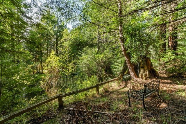 109 Red Rock Lane, Fieldbrook, CA 95519