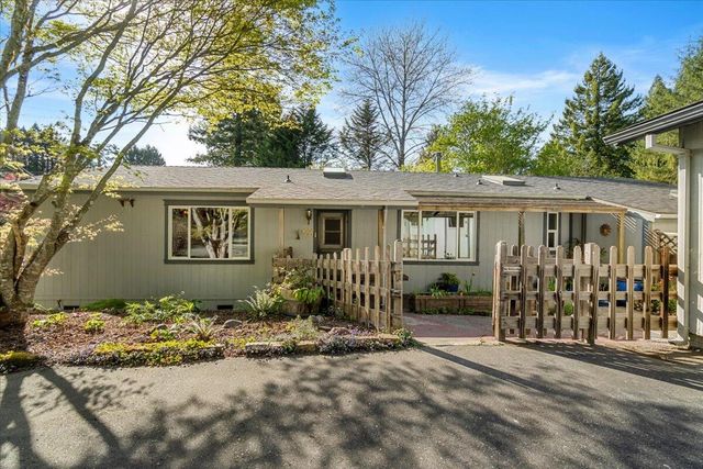 109 Red Rock Lane, Fieldbrook, CA 95519