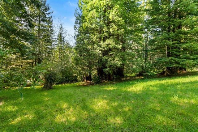 109 Red Rock Lane, Fieldbrook, CA 95519