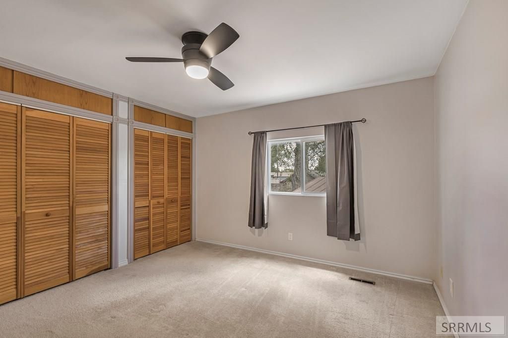 Image 12 of property listing at 326 Arthur Street, American Falls, ID 83211