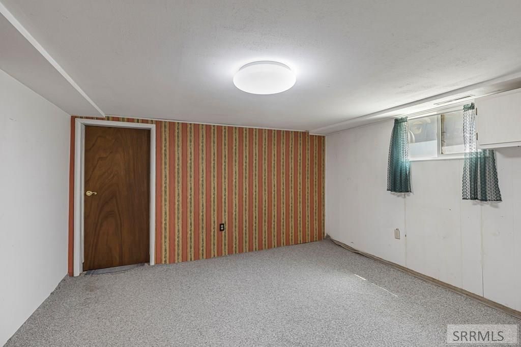 Image 20 of property listing at 326 Arthur Street, American Falls, ID 83211
