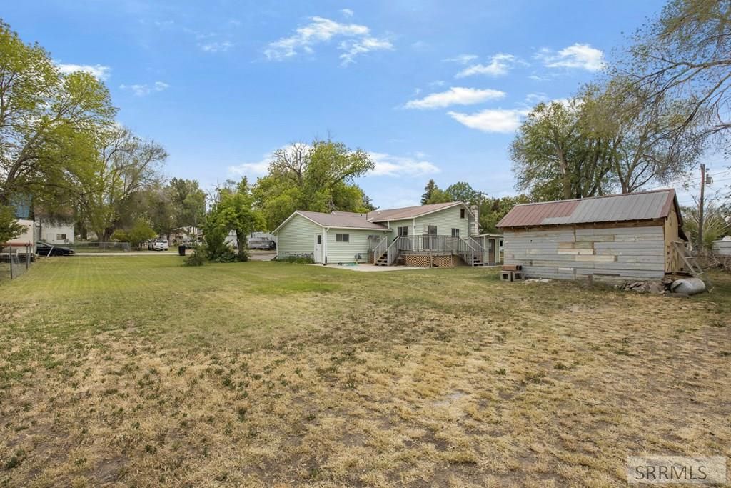 Image 28 of property listing at 326 Arthur Street, American Falls, ID 83211