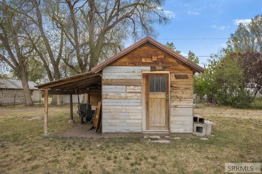 Image 29 of property listing at 326 Arthur Street, American Falls, ID 83211