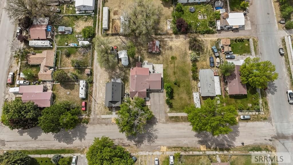 Image 33 of property listing at 326 Arthur Street, American Falls, ID 83211