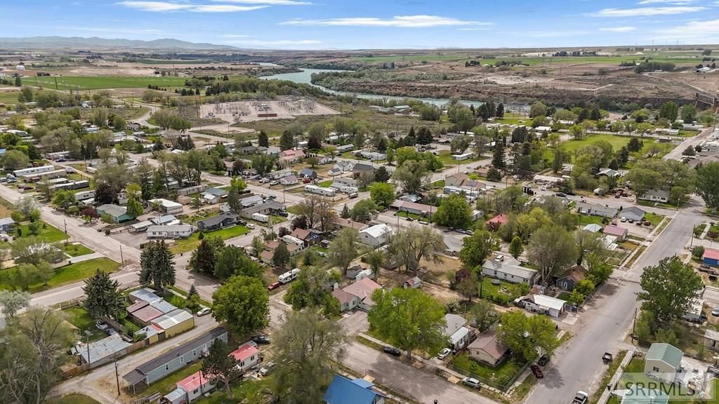 Image 35 of property listing at 326 Arthur Street, American Falls, ID 83211