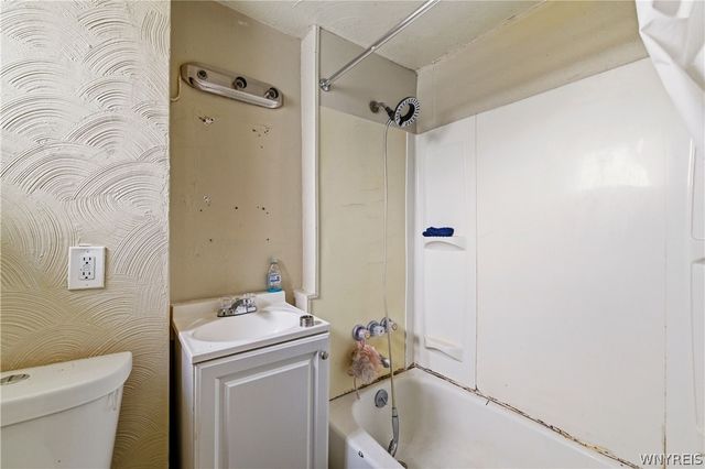 485 23rd Street, Niagara Falls, NY 14303