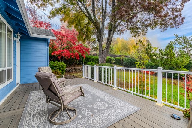 5672 Cherry Lane, Medford, OR 97504