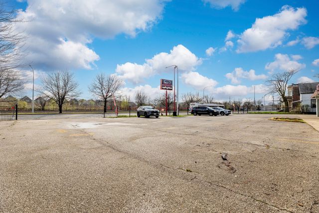 10620 S Vincennes Avenue, Chicago, IL 60643