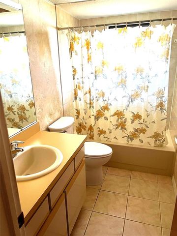 7062 BEARDSLEY STREET, Englewood, FL 34224