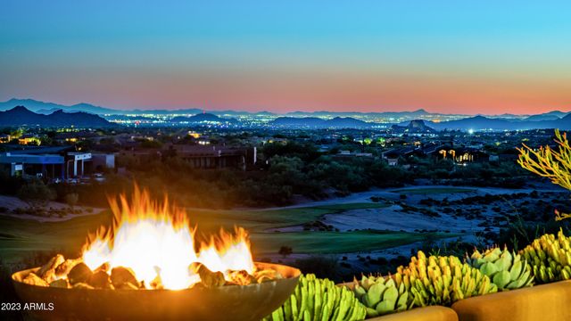 9795 E FORGOTTEN HILLS Drive, Scottsdale, AZ 85262