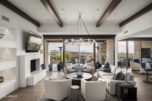 9795 E FORGOTTEN HILLS Drive, Scottsdale, AZ 85262