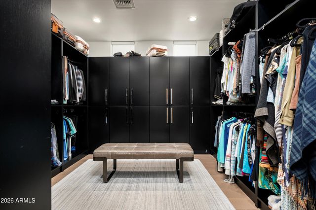 9795 E FORGOTTEN HILLS Drive, Scottsdale, AZ 85262