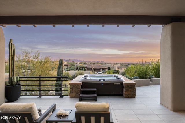 9795 E FORGOTTEN HILLS Drive, Scottsdale, AZ 85262