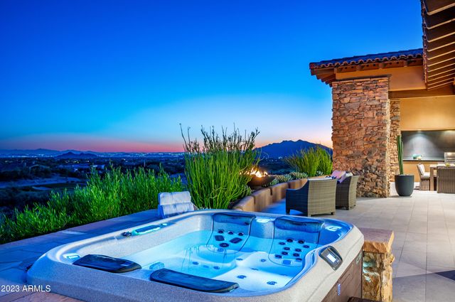 9795 E FORGOTTEN HILLS Drive, Scottsdale, AZ 85262