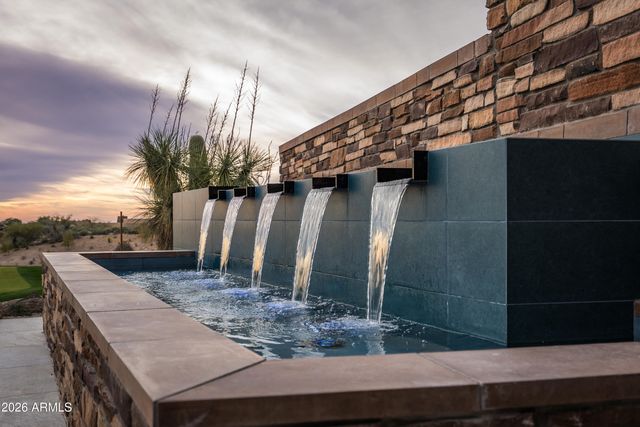 9795 E FORGOTTEN HILLS Drive, Scottsdale, AZ 85262