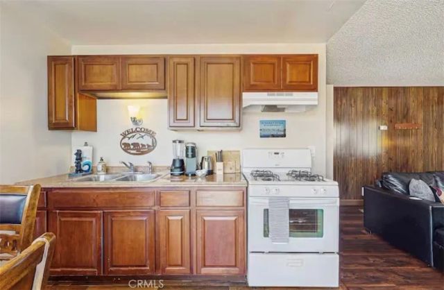 665 Metcalf, Big Bear Lake, CA 92315