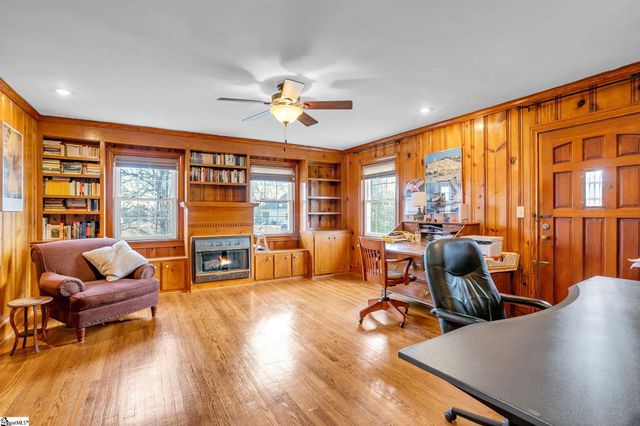303 North Avenue, Greer, SC 29650