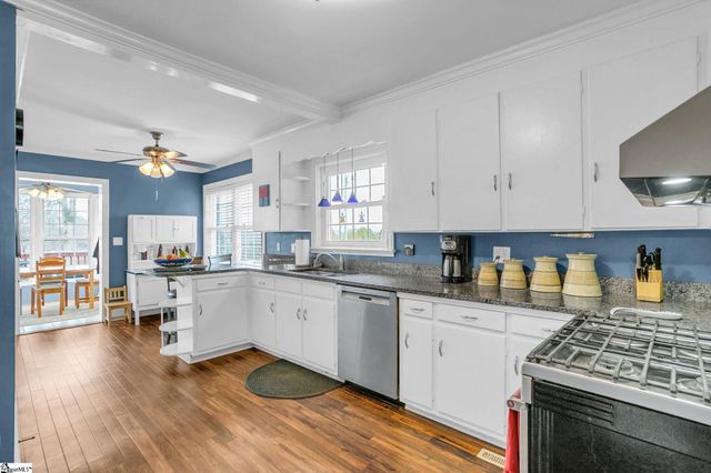 303 North Avenue, Greer, SC 29650