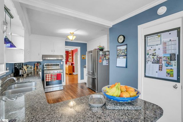 303 North Avenue, Greer, SC 29650
