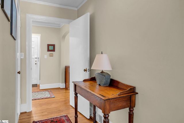 303 North Avenue, Greer, SC 29650