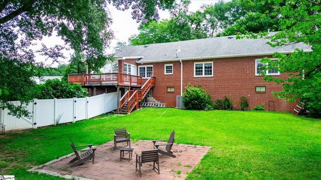 303 North Avenue, Greer, SC 29650