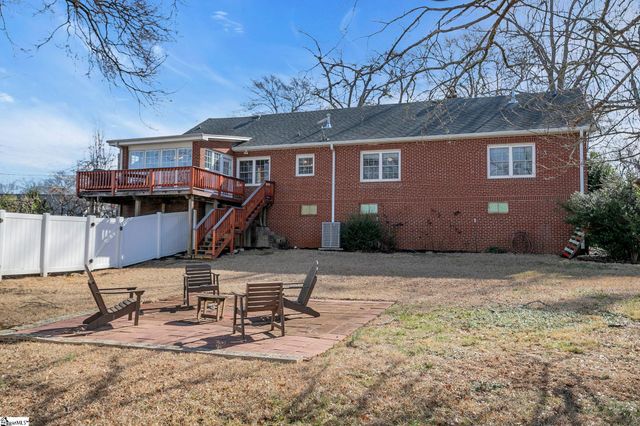 303 North Avenue, Greer, SC 29650