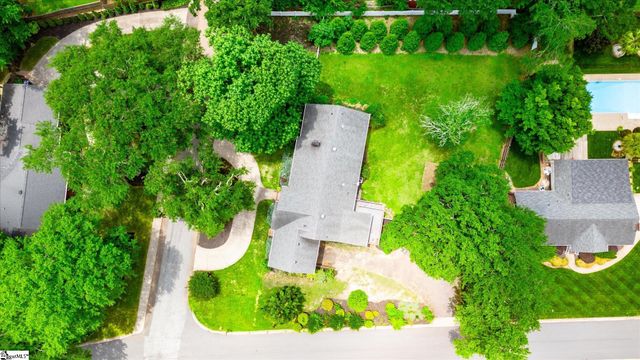 303 North Avenue, Greer, SC 29650