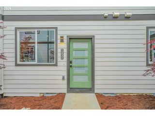 8069 Se Carlton St, Portland, OR 97206