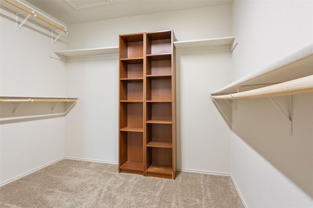 231 Druse LN, Jarrell, TX 76537