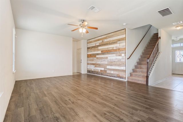 231 Druse LN, Jarrell, TX 76537